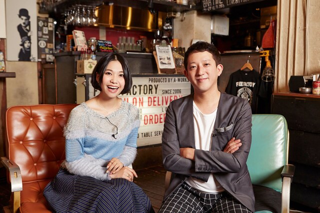 「MUSIC GOLD RUSH」でMCを務める“ちゃあぽん”こと西脇彩華（9nine）とサバンナ高橋。