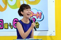 会見の司会を務めた大木優紀（テレビ朝日アナウンサー）。