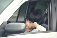 「小泉今日子原作『戦う女』」メインイメージ。