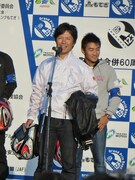 「RGツーリングクラブの中野真矢です」と、ひと笑いとる中野。