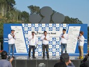 「グランプリロードR123パレード」のトークショー。