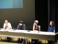 左からレイザーラモンRG、大橋裕之、ハルカ（ハルカトミユキ）、ピース又吉。