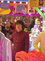 まだまだ早朝モードの押見。