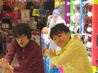 お揃いポーズの犬の心。