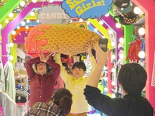 ポップな小道具と犬の心。