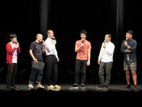 坊主の境界線について話し合うラブレターズ、アイロンヘッド、天竺鼠。