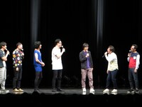 「すげーいい話！」「好き！」と新王者のエピソードに感激する東京03飯塚。