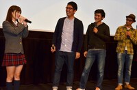 （左から）小島みなみ、おぎやはぎ小木、劇団ひとり、おぎやはぎ矢作。