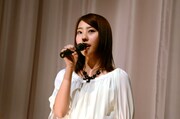 主演の藤江れいな。
