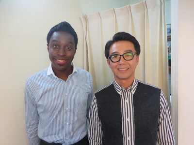 「DMM英会話」新CMの撮影を行ったおぎやはぎ矢作、超新塾・アイク。