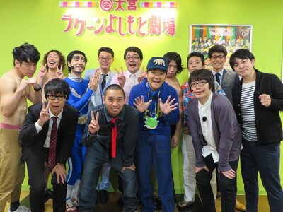 「いろはに千鳥」シーズン3の会見の様子。ブロードキャスト!!、GAG少年楽団、千鳥、マヂカルラブリー、えんにち、犬の心が集まった。