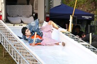 DVD「とんねるずのみなさんのおかげでした 全落・水落オープン」のワンシーン。(c)2014 フジテレビ