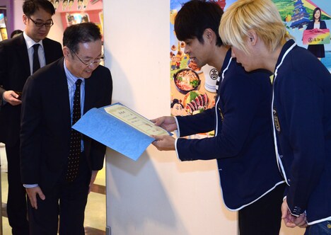 委嘱式の様子。