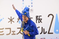 「R藤本 vs 大阪アニメ芸人」のコーナーの様子。