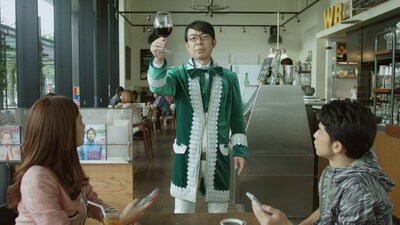 「メルカリ」のテレビCM「新キャラ篇」のワンシーン。