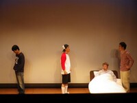 「ザ・プラン9コントコレクション～2014年秋・冬新作～」東京公演の一場面。