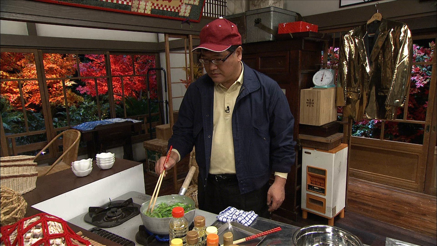 「飯尾飯～俺たちのベストおつまみ～」に出演する、カンニング竹山。(c)フジテレビ