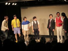 前説対決を行ったエルシャラカーニとリンゴスター。エルシャラカーニしろう（右から2番目）は、ルールに口を出そうとしたため、スパローズから「今後バカしかやりません」と宣言させられていた。