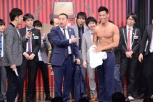 2位を獲得したレイザーラモン。