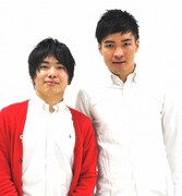 キサラギ。左が上野。