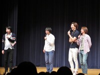 オープニングMCのトップリードとブラックパイナーSOS。