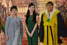 （左から）泉ピン子、ベッキー、カンニング竹山。