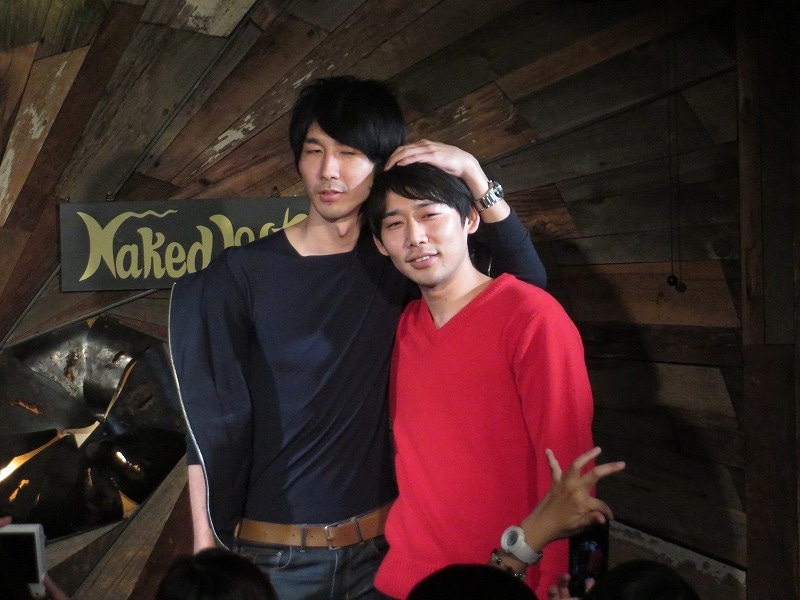 登場早々ポーズを決めるナルシストな三福＆和田。