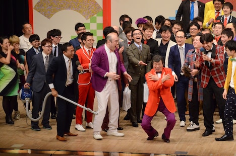 「最高最高ー！」と新山ひでや。