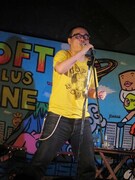 「MONEY」を歌う浜田省四。