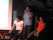 「とんちんかんちん一休さん」の反対替え歌で、一休さんを「百働野郎」と歌ったアイアム野田。