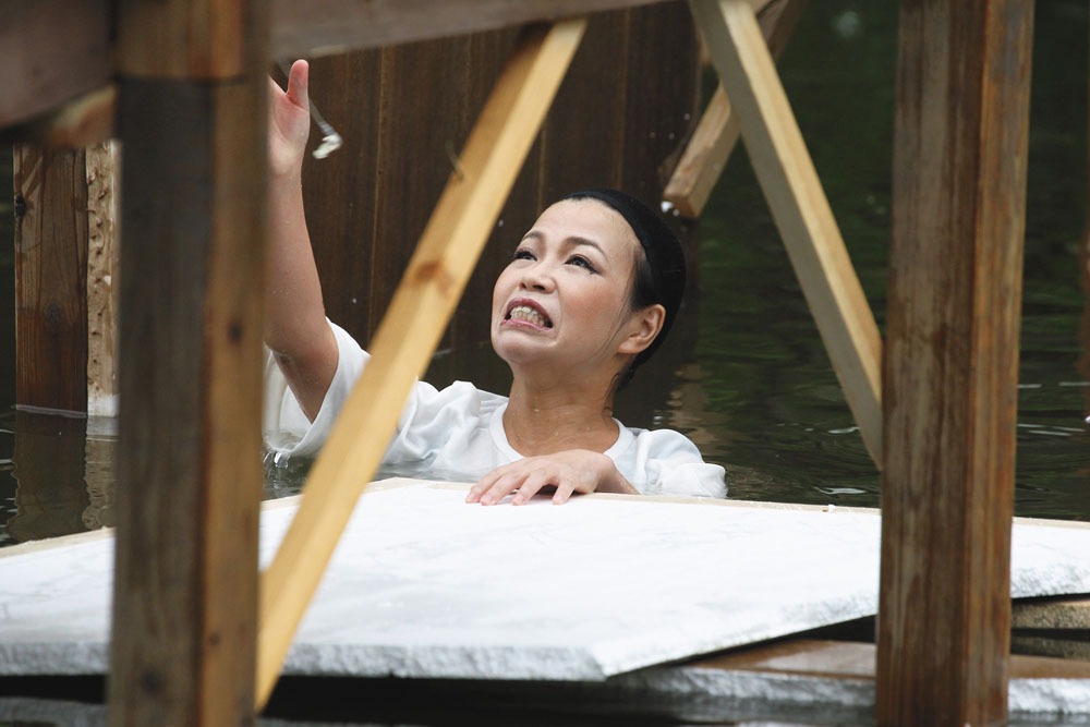 「全落・水落オープン」のDVDに収録されるワンシーン。(c)2014 フジテレビ