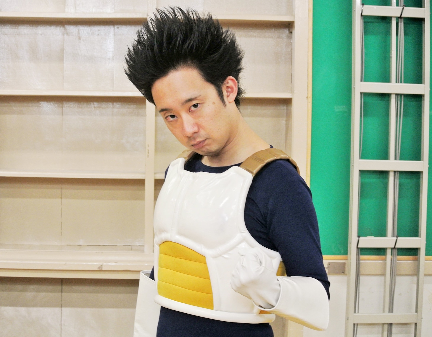 R藤本