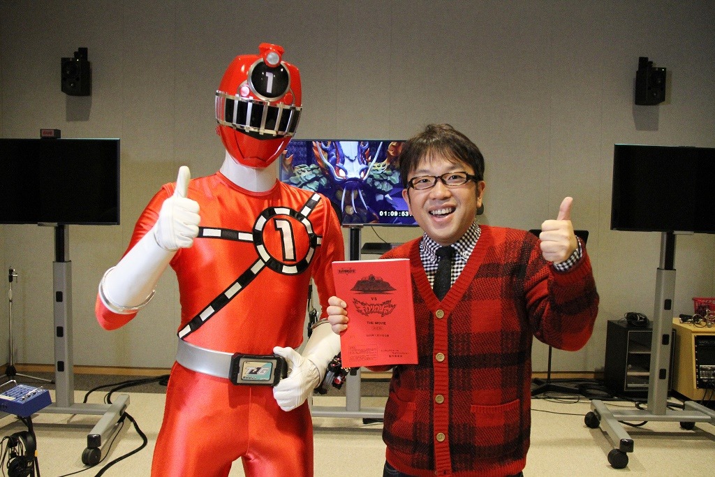 「烈車戦隊トッキュウジャーVSキョウリュウジャー THE MOVIE」にゲスト声優として出演する、キャイ～ン天野（右）。(c)「トッキュウジャーVSキョウリュウジャー」製作委員会　(c)テレビ朝日・東映AG・東映