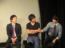 自分のコントに、映画で観た、言いたいだけのセリフを入れるザンゼンジ三福（右）。