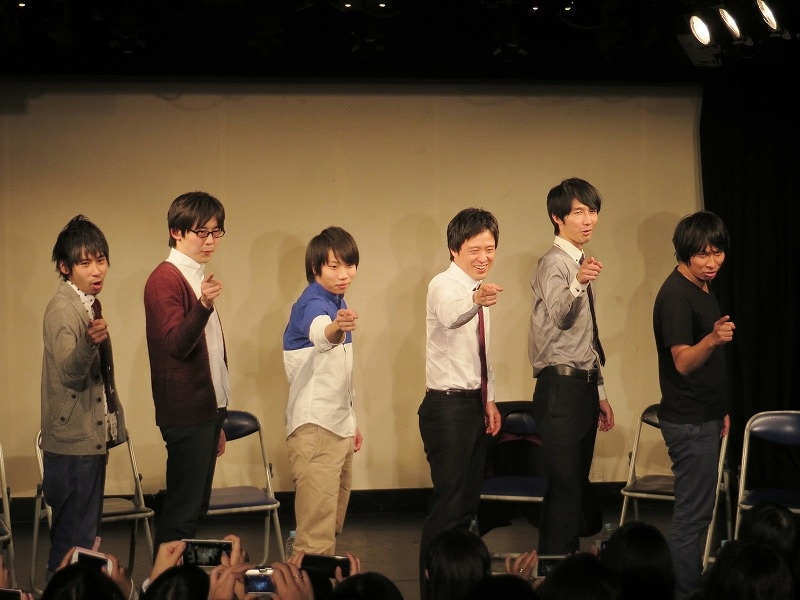 「お笑い真面目にトークライブ『語らせろ!! 3 ～2014年を語らせろ!!』」のエンディング。