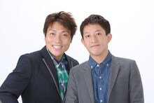 サバンナ高橋（右）