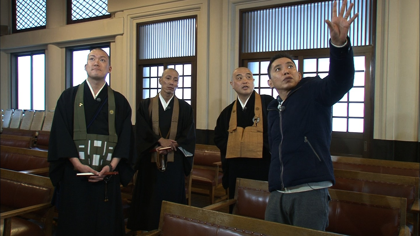 「お坊さんバラエティ ぶっちゃけ寺」SPのワンシーン。(c)テレビ朝日