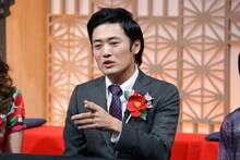 劇団ひとり。(c)テレビ東京