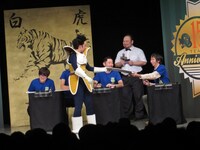 山根の好回答を「お前がナンバーワンだ」と褒めるベジータ。