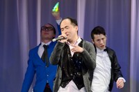 「トレンディエンジェル単独ライブ『ルミネthe（＊σ´ω｀＊）σぺ！』」のワンシーン。