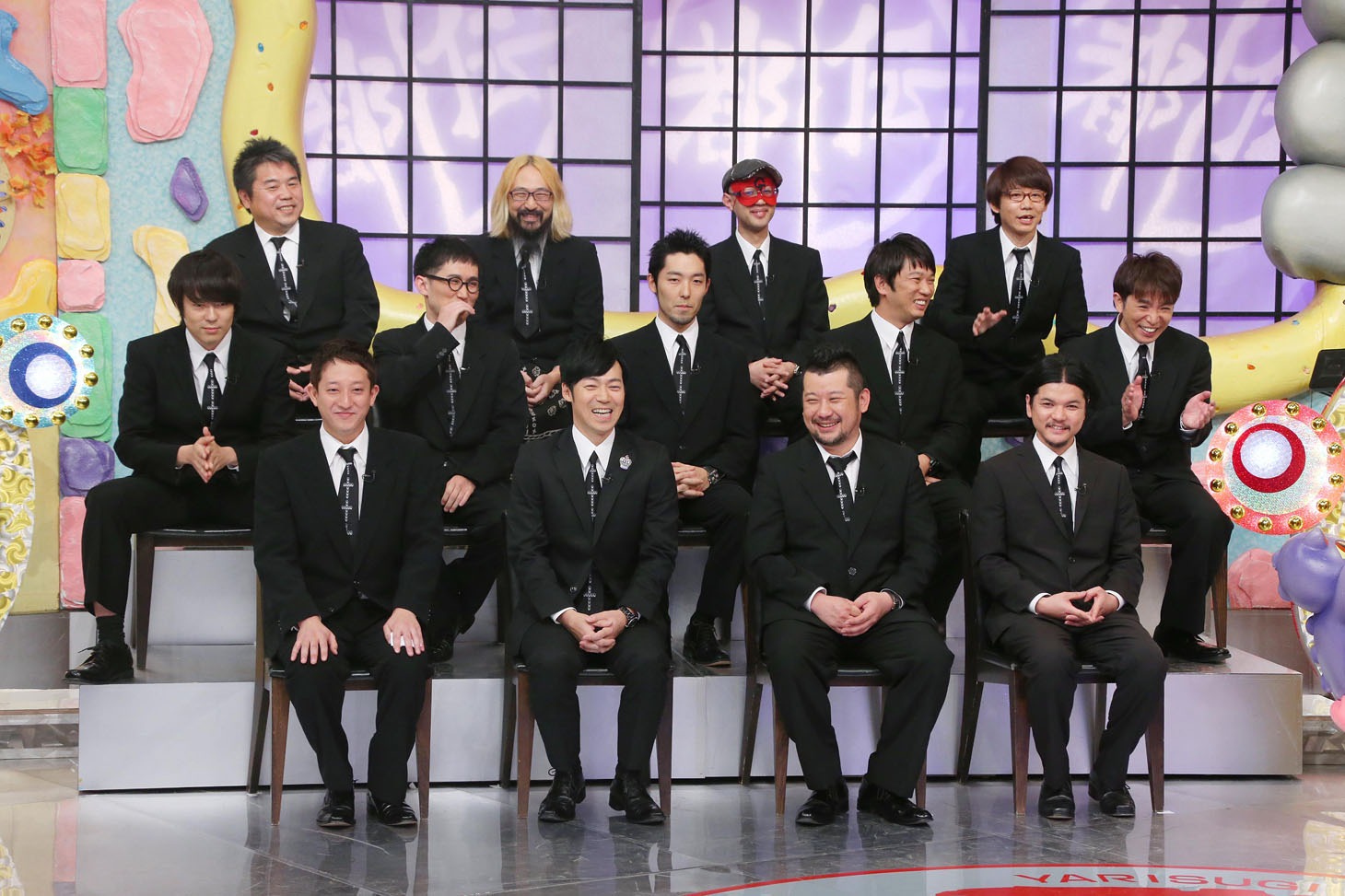 「ウソかホントかわからない やりすぎ都市伝説スペシャル2014冬」に出演する都市伝説テラーたち。(c)テレビ東京