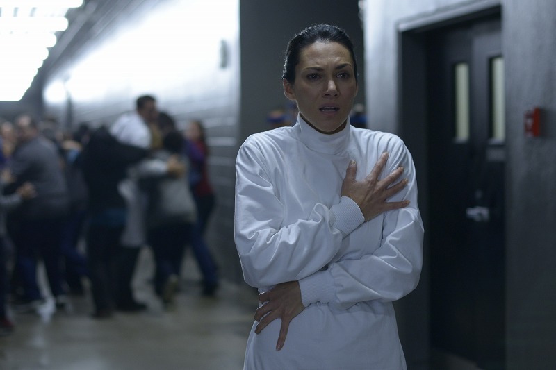 「HELIX -黒い遺伝子-」(c)2014 Sony Pictures Television Inc. All Rights Reserved.