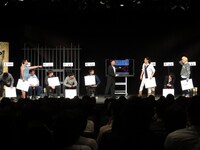 滑狼であることを隠して大御所芸人と偽る巧みなスギちゃん。