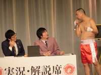 「THE MANZAI 優勝あるある」で大吉と対峙する、ワイルドカードのRG。