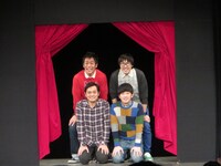 4秒での紹介となったピン芸人チーム。