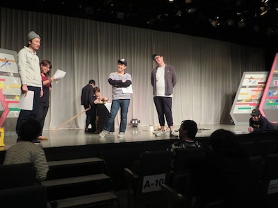 「ロシアンモンキー＆マキシマムパーパーサム解散ライブ『スパイダーおかんがハゲとるやないか!!』」リハーサルの様子。