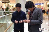 「アーホ！」でのロケの様子。