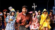 住宅情報館の新テレビCM「七福神 会議編」のワンシーン。
