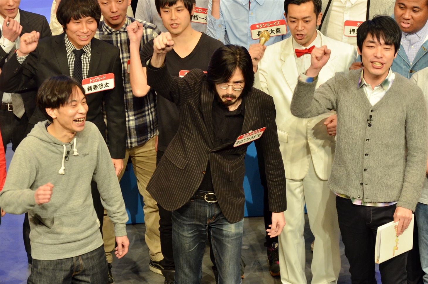 開会宣言を任された馬鹿よ貴方は・平井“ファラオ”光（中央）。