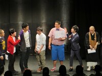 今年からボケ始めた相方・しょうへいの成長を褒め称えるS×L酒井。「去年だったらおまんじゅうって書いてた」とのこと。